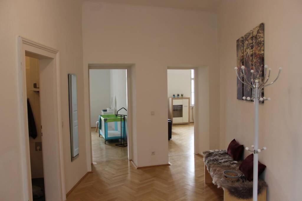 Wunderschone Altbauwohnung In Zentraler Lage Wien Eksteriør billede